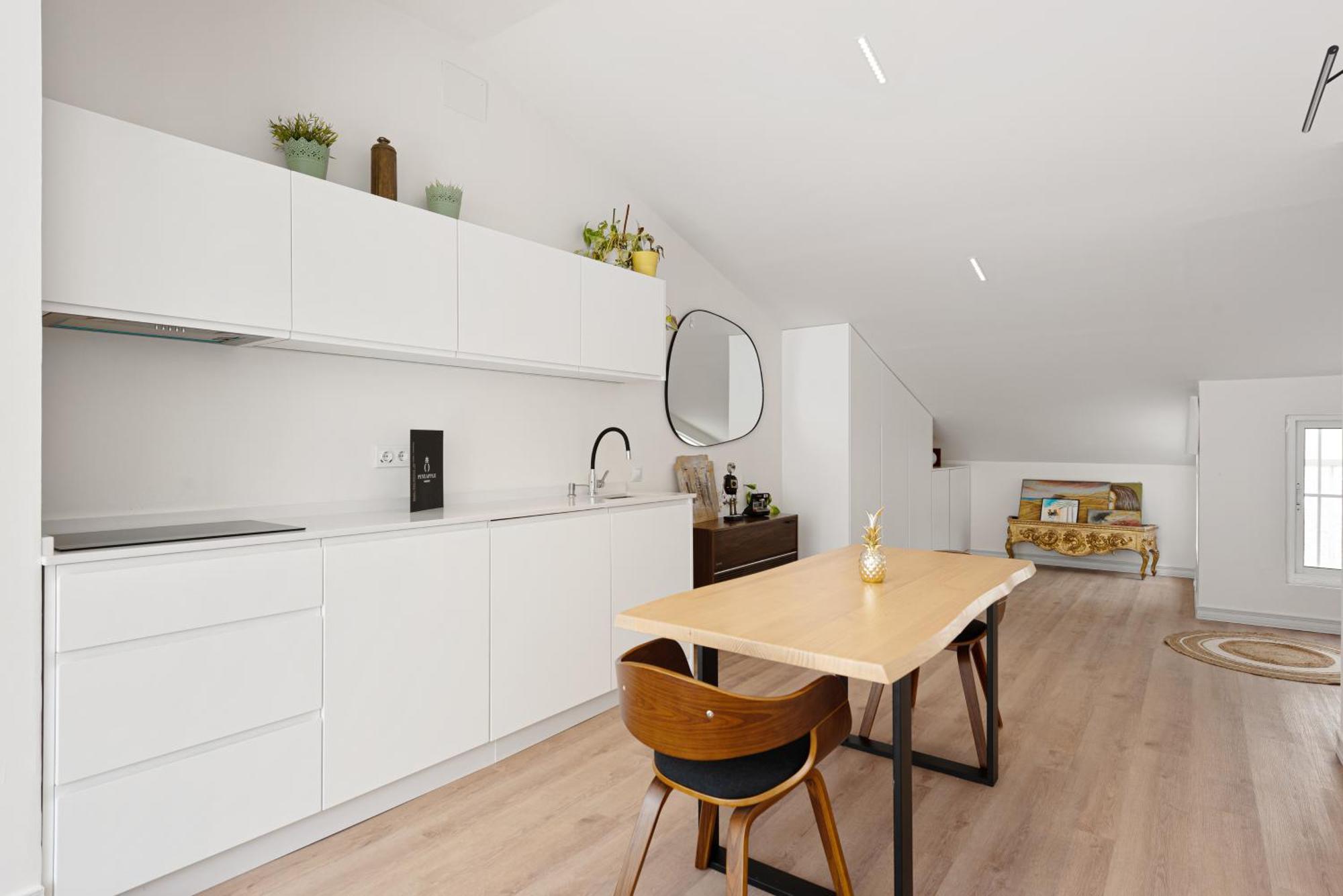 Pineapple Spiteri 12 Apartment Malaga